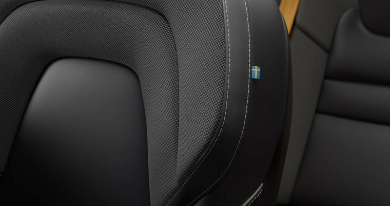 Volvo S60 cena 312200 przebieg: 1, rok produkcji 2024 z Kamieńsk małe 29